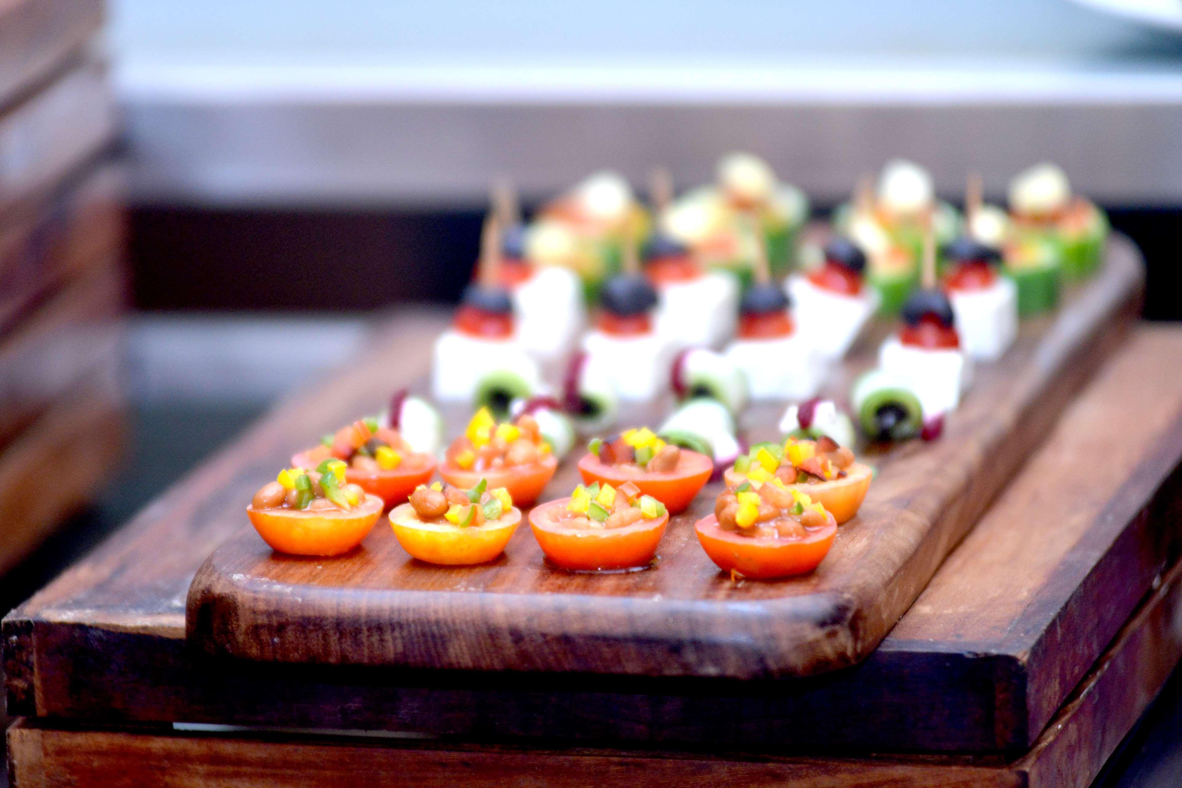 Radisson Blu Hotel Γουβαχάτι Εξωτερικό φωτογραφία Canapés