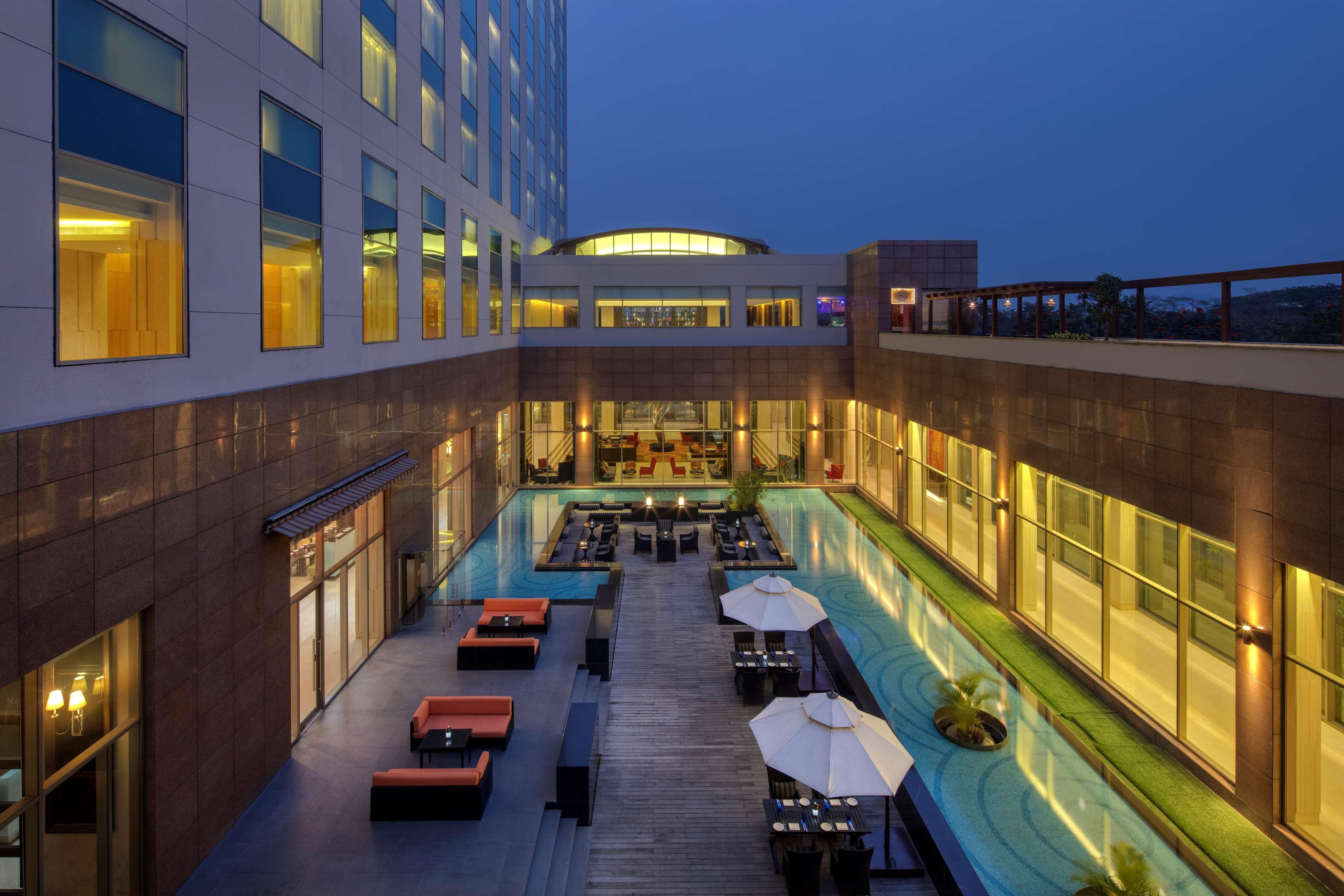 Radisson Blu Hotel Γουβαχάτι Εξωτερικό φωτογραφία The Park, Hyderabad